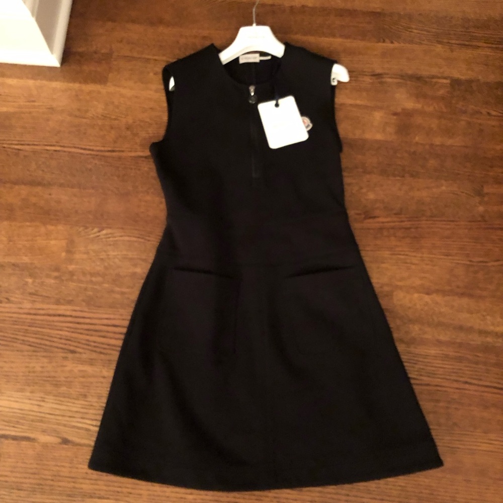 Moncler Shift Dress Size Medium Black - Picture 3 of 10